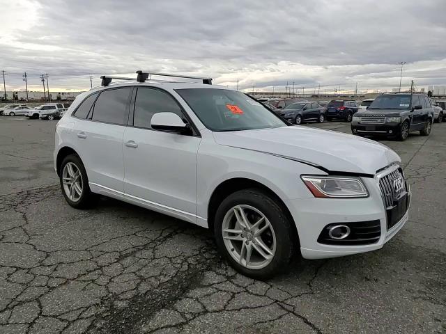 2017 Audi Q5 Premium VIN: WA1C2AFP3HA068231 Lot: 80570154