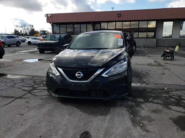 2019 Nissan Sentra - Image 10