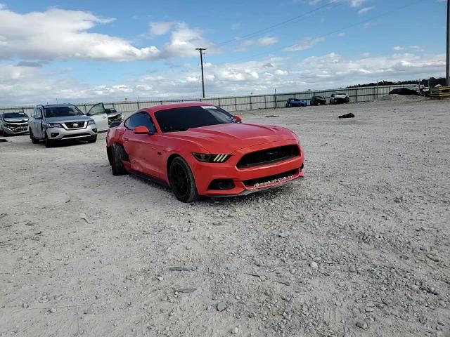 2015 Ford Mustang - Image 10