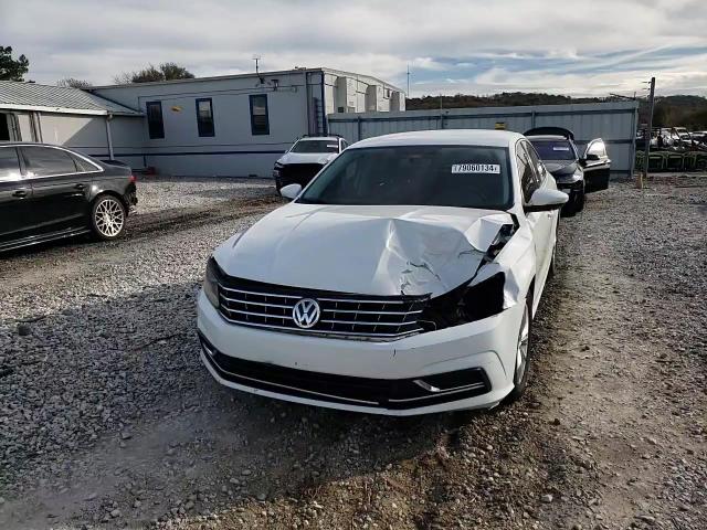 2017 Volkswagen Passat - Image 11