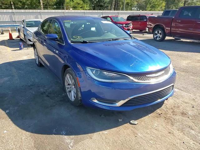 2016 Chrysler 200 - Image 13