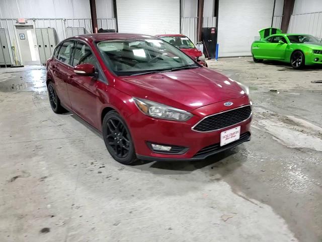 2016 Ford Focus Se VIN: 1FADP3K27GL332352 Lot: 80718734