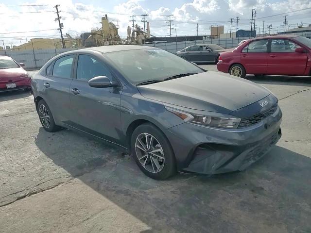 2023 Kia Forte Lx VIN: 3KPF24AD2PE654318 Lot: 81002274