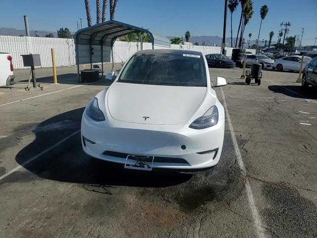 2022 Tesla Model Y VIN: 7SAYGDEF1NF511957 Lot: 80105104