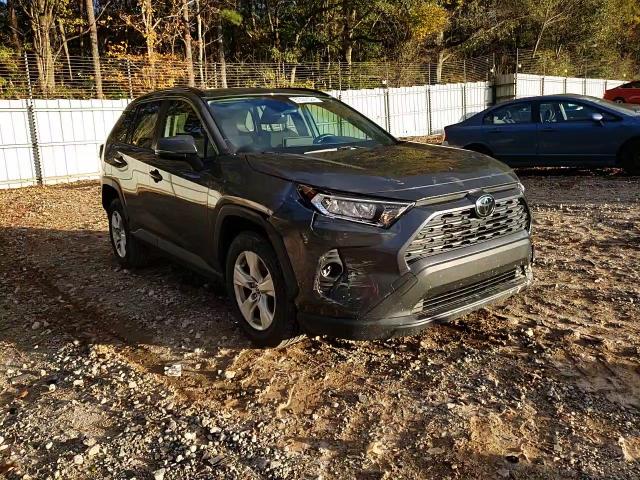 2019 Toyota RAV 4 - Image 12