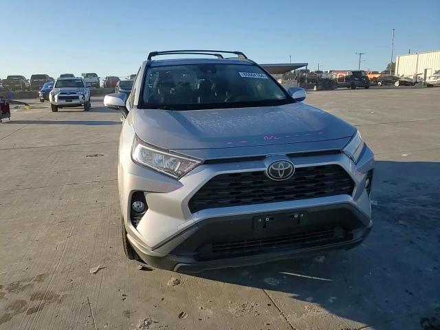 2020 Toyota Rav4 Xle VIN: JTMW1RFV0LD055088 Lot: 80664164