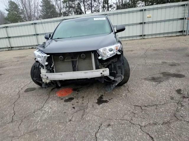 2012 Toyota Highlander - Image 12