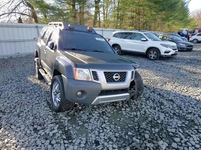 2015 Nissan XTerra - Image 12