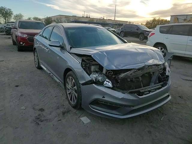 2016 Hyundai Sonata - Image 14