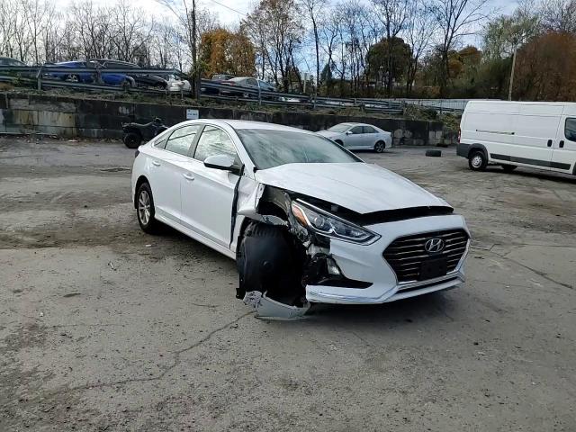 2019 Hyundai Sonata Se VIN: 5NPE24AFXKH797955 Lot: 79502334