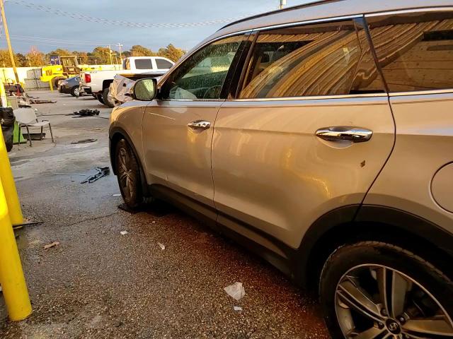 2015 Hyundai Santa Fe - Image 14