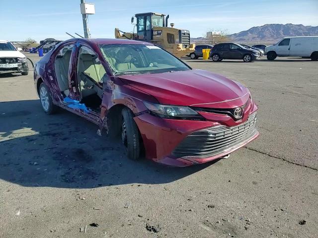 2018 Toyota Camry - Image 11