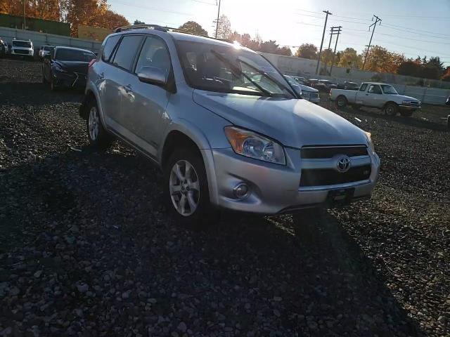 2010 Toyota RAV 4 - Image 12