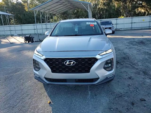 2019 Hyundai Santa Fe - Image 12