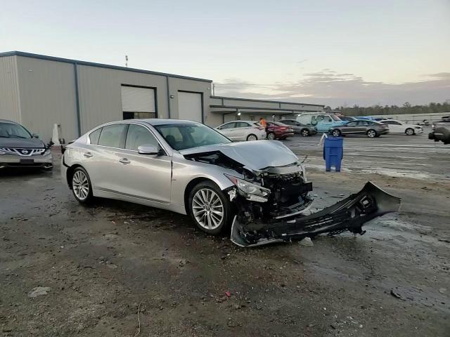 2018 Infiniti Q50 - Image 13