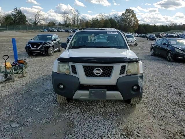 2010 Nissan XTerra - Image 12