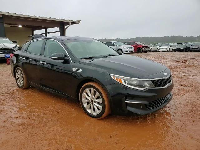 2017 Kia Optima Lx VIN: 5XXGT4L36HG131799 Lot: 81064004