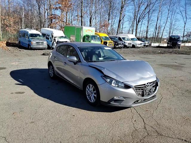 2016 Mazda 3 - Image 11
