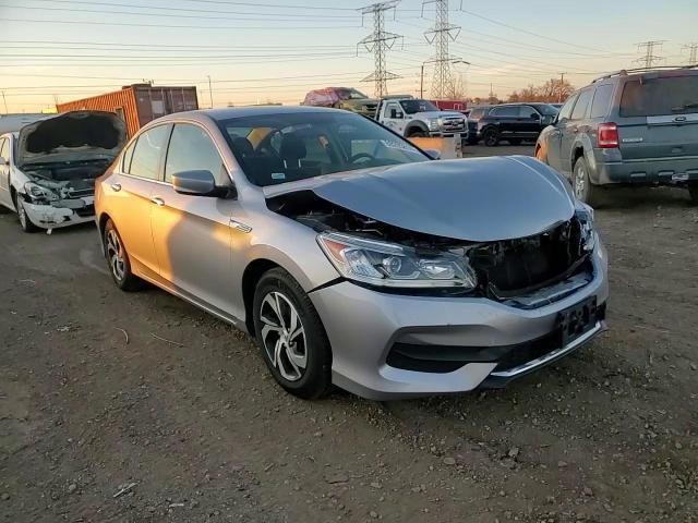 2017 Honda Accord Lx VIN: 1HGCR2F34HA000106 Lot: 80205814