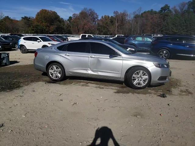2015 Chevrolet Impala - Image 13