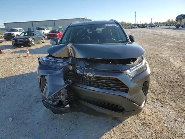 2023 Toyota RAV 4 - Image 15
