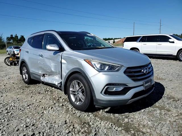 2017 Hyundai Santa Fe - Image 14