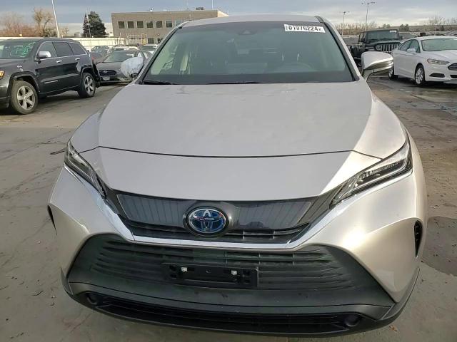 2021 Toyota Venza - Image 14