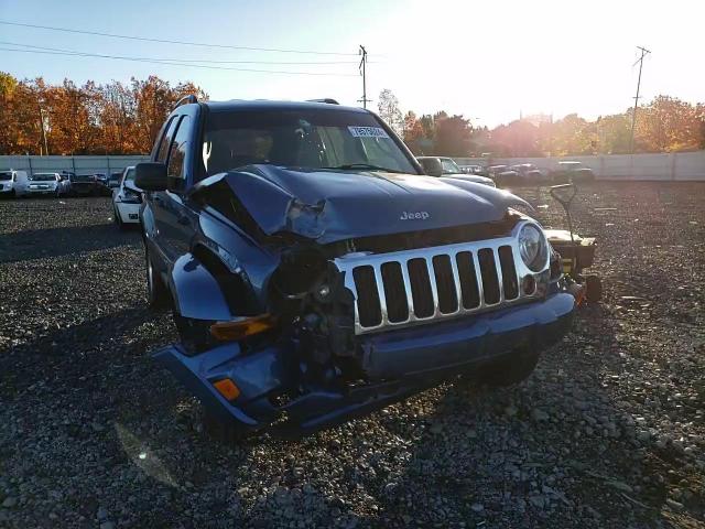 2006 Jeep Liberty Limited VIN: 1J8GL58526W213856 Lot: 79575624