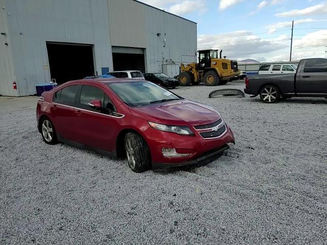 2013 Chevrolet Volt - Image 10