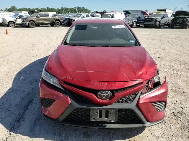 2019 Toyota Camry - Image 12