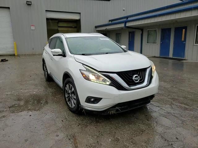 2015 Nissan Murano - Image 11