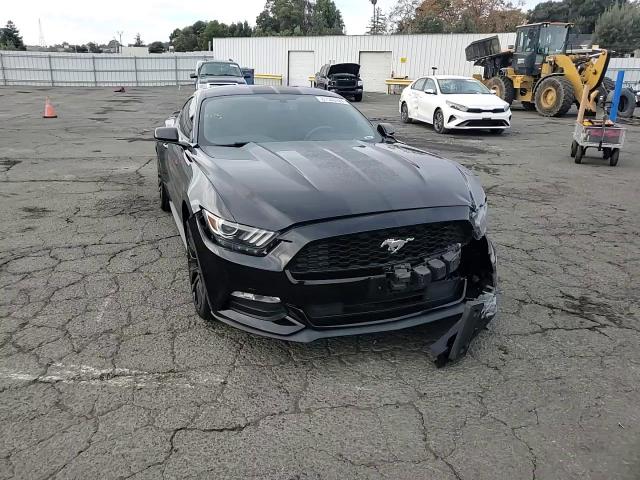 2017 Ford Mustang VIN: 1FA6P8AM4H5323882 Lot: 81540924