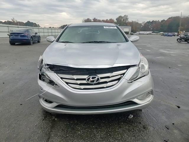 2011 Hyundai Sonata - Image 10