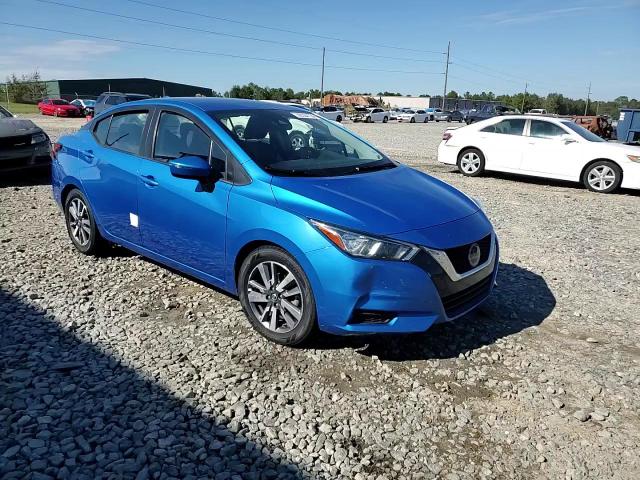 2020 Nissan Versa - Image 14