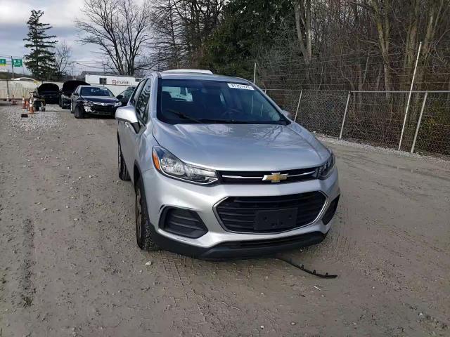 2017 Chevrolet Trax Ls VIN: 3GNCJKSB3HL290440 Lot: 81351924