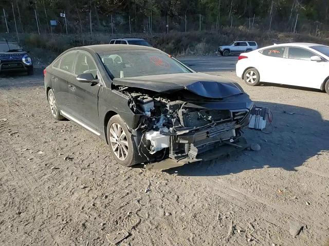 2017 Hyundai Sonata - Image 13