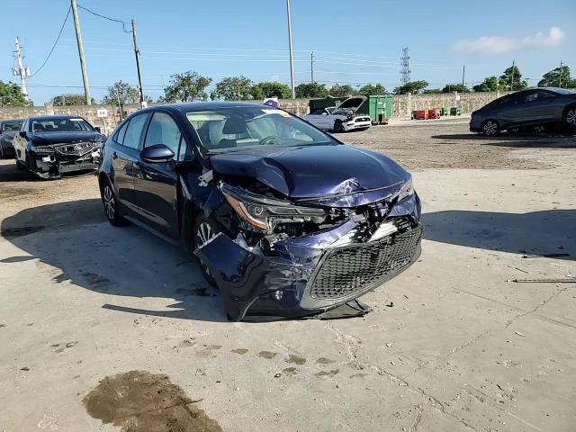 2022 Toyota Corolla Le VIN: JTDEAMDE5NJ036901 Lot: 77975494