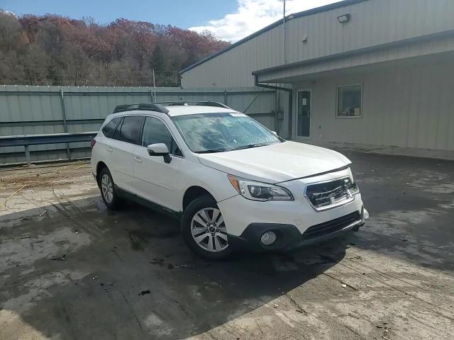 2017 Subaru Outback 2.5I Premium VIN: 4S4BSAFC6H3243876 Lot: 79590604