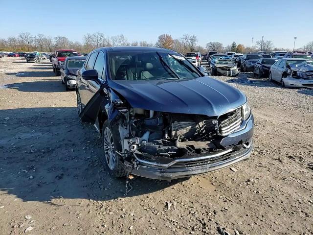 2017 Lincoln MKX - Image 12