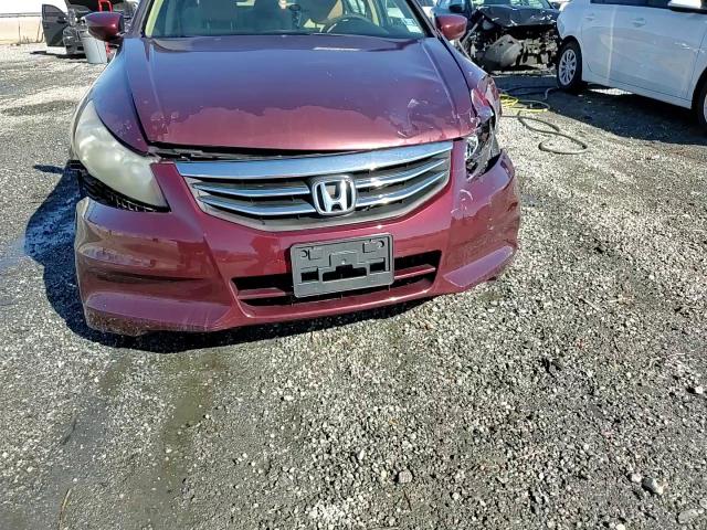 2012 Honda Accord - Image 13