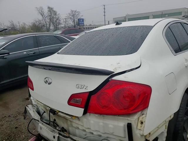 2013 Infiniti EX - Image 14