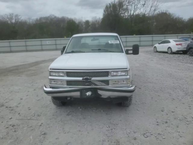 1997 Chevrolet GMT-400 - Image 10