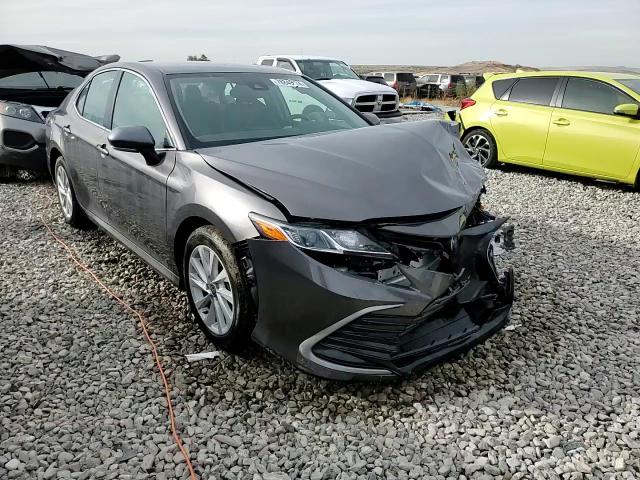 2022 Toyota Camry Le VIN: 4T1C11BK0NU049662 Lot: 78849274