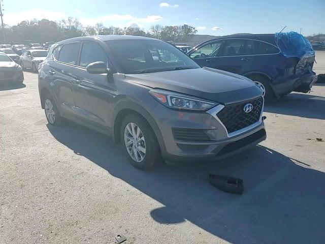 2021 Hyundai Tucson - Image 12