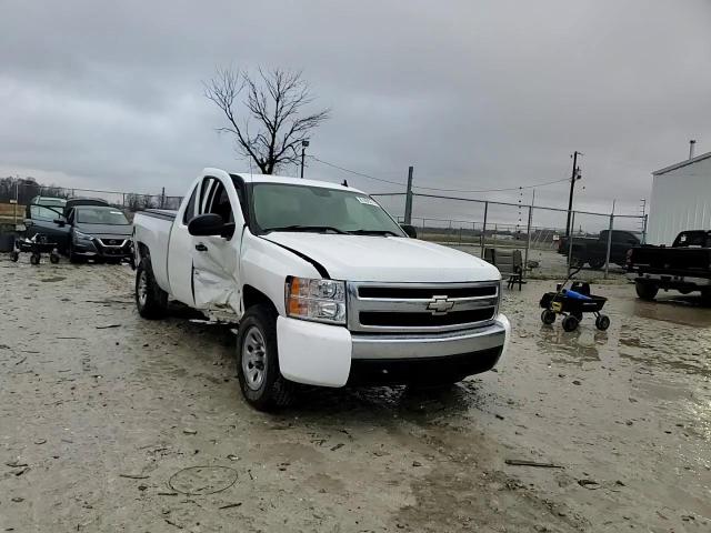 2008 Chevrolet Silverado - Image 10