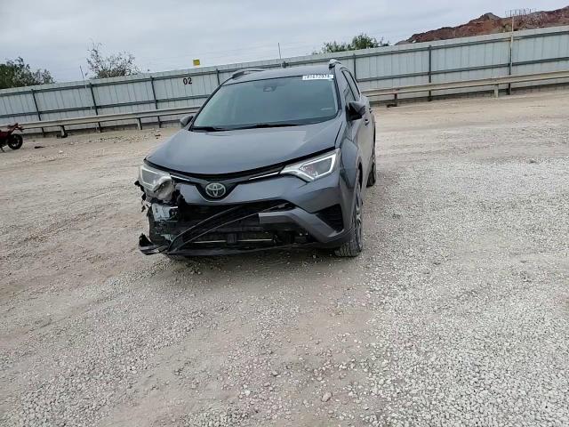 2018 Toyota Rav4 Le VIN: JTMZFREV5JD109711 Lot: 81672974