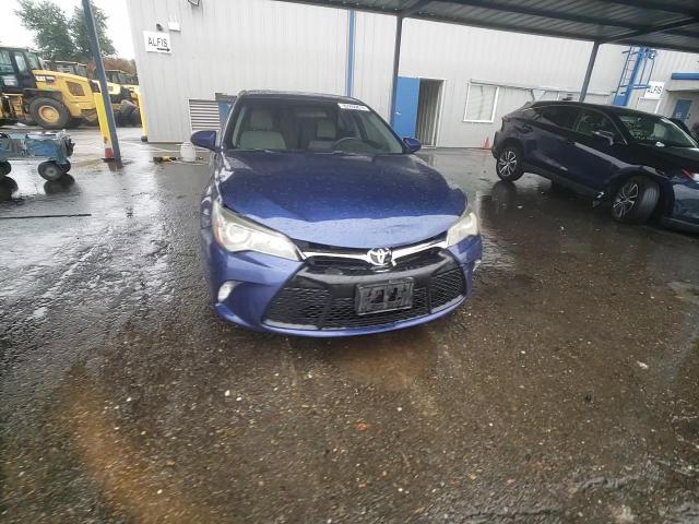 2015 Toyota Camry - Image 10