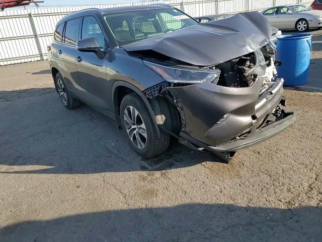 2021 Toyota Highlander Xle VIN: 5TDHZRBH2MS545345 Lot: 80887674