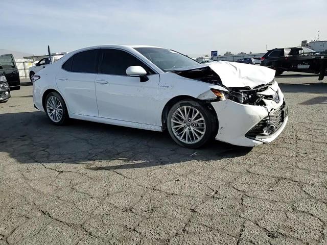 2018 Toyota Camry Hybrid VIN: 4T1B21HK9JU009705 Lot: 79776604