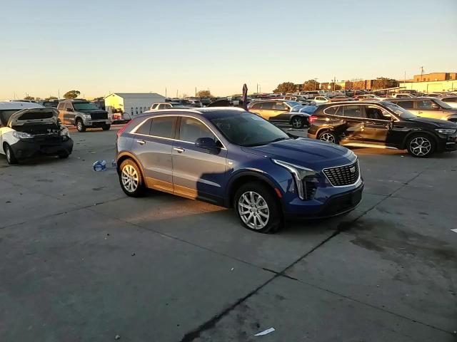 2023 Cadillac Xt4 Luxury VIN: 1GYAZAR46PF160570 Lot: 81502054